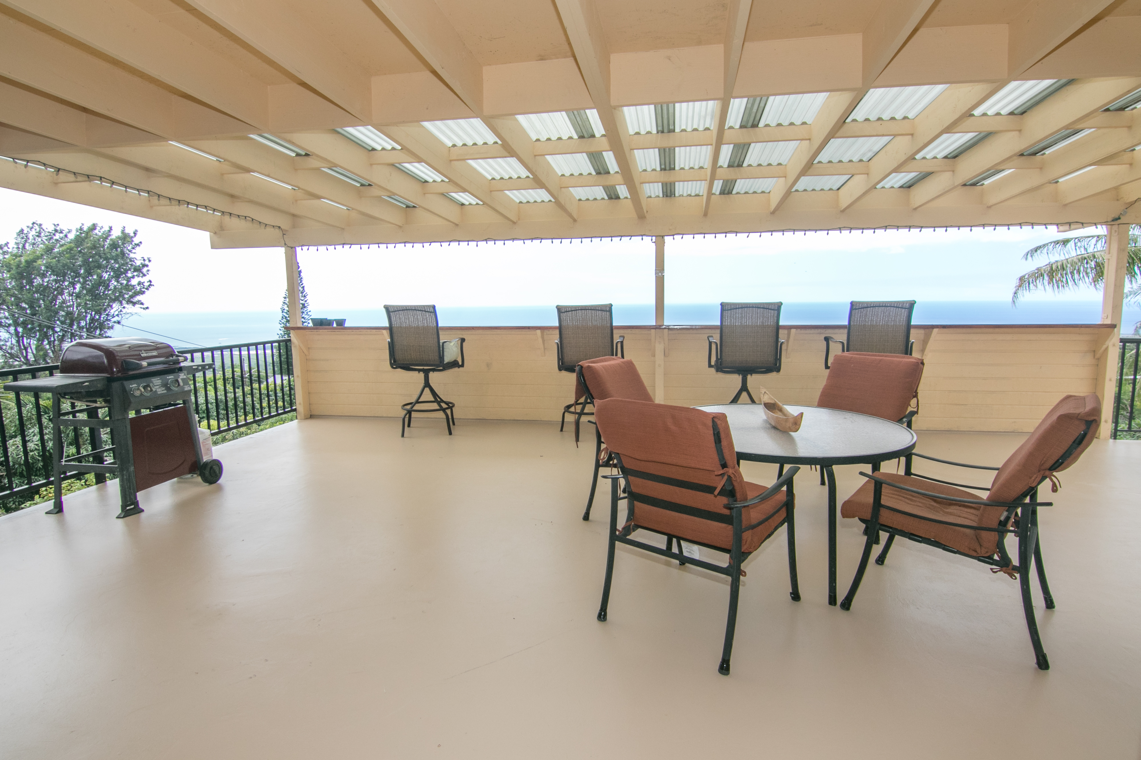 4 Upstairs Temp Lanai-1 Kona Vacation Rentals