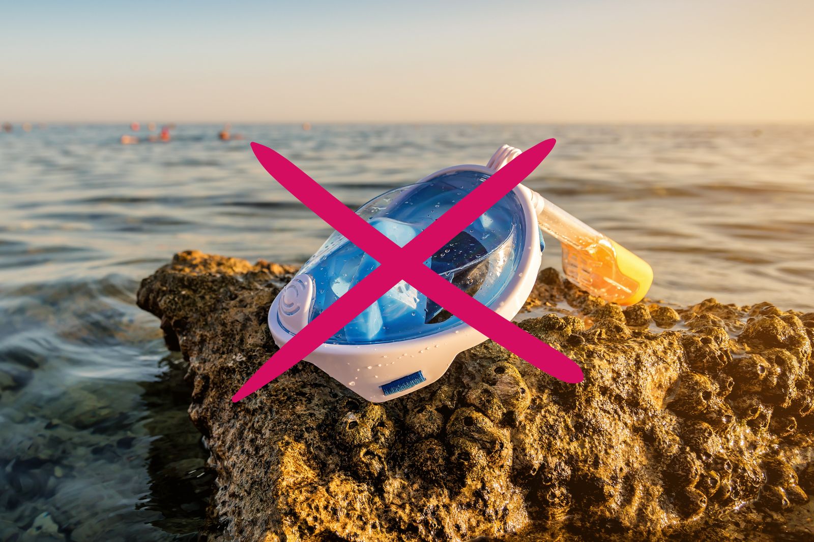 ban on full-face snorkeling mask Full-face snorkeling mask with a big cross - not to be used!