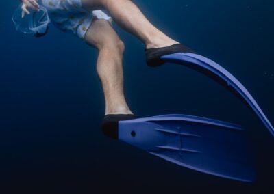 Full-Foot Fins or Open Heel Fins: Which Swimming Fins are Best?